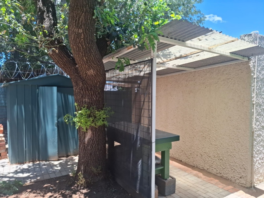 5 Bedroom Property for Sale in Westdene Free State